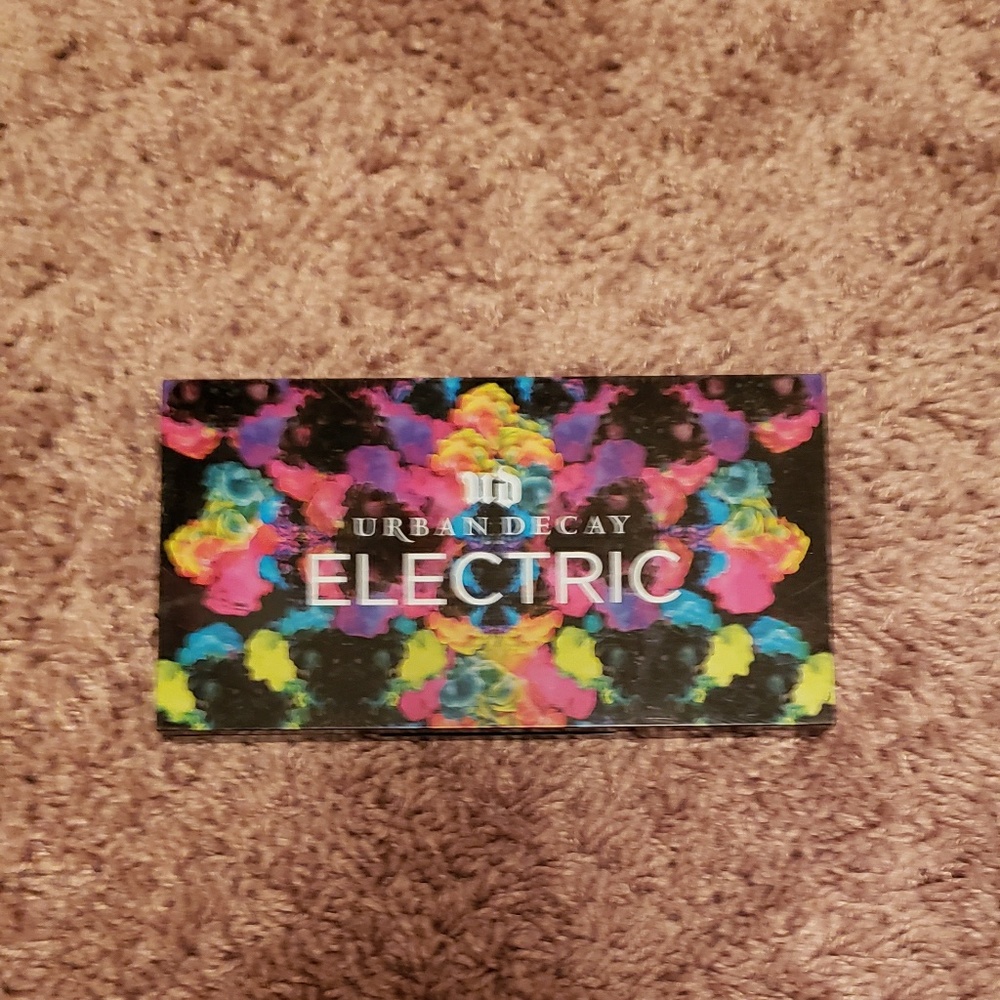 Urban Decay Electric Palette
